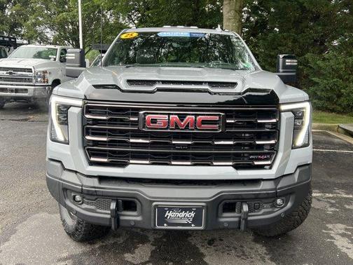 2025 GMC Sierra 2500 AT4X