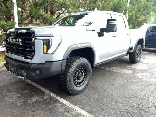 2025 GMC Sierra 2500 AT4X
