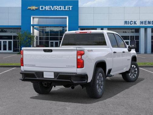 2025 Chevrolet Silverado 2500 Custom