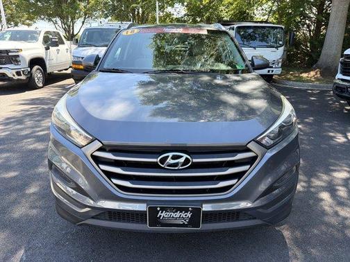 Coliseum Grey 2016 Hyundai TUCSON SE