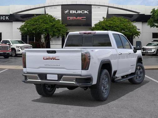 2026 GMC Sierra 2500 SLT
