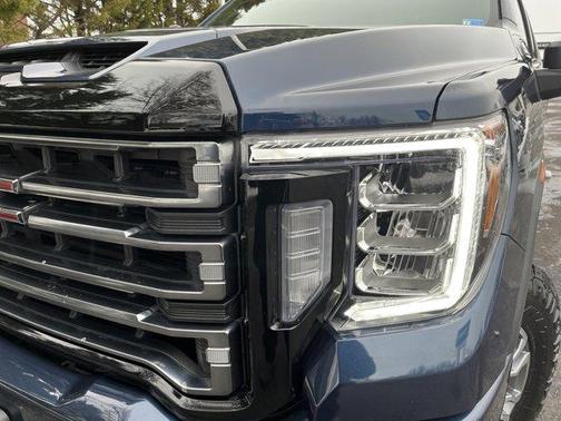 2021 GMC Sierra 2500 AT4