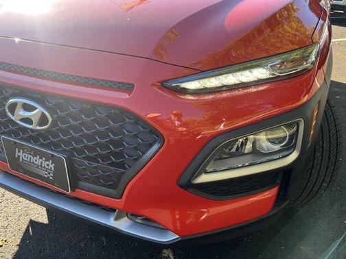 2020 Hyundai KONA SEL Plus