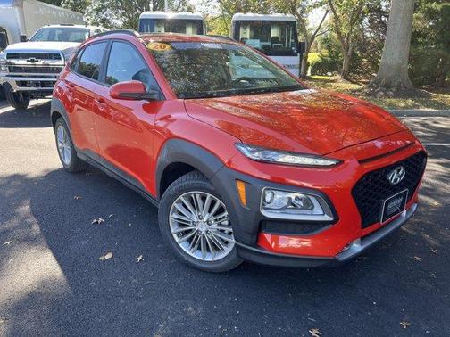 2020 Hyundai KONA SEL Plus