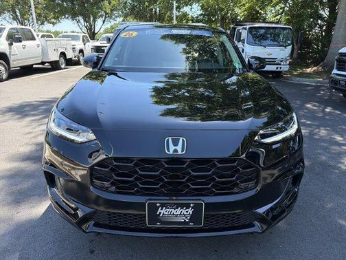Crystal Black Pearl 2026 Honda HR-V EX-L