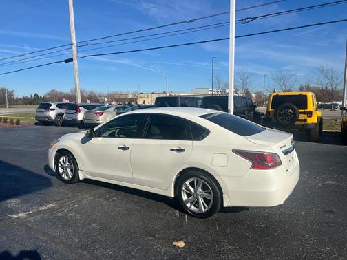 2015 Nissan Altima 2.5 SV