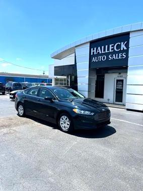 2014 Ford Fusion S