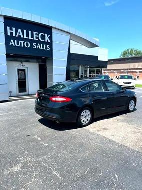 2014 Ford Fusion S