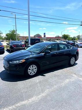2014 Ford Fusion S