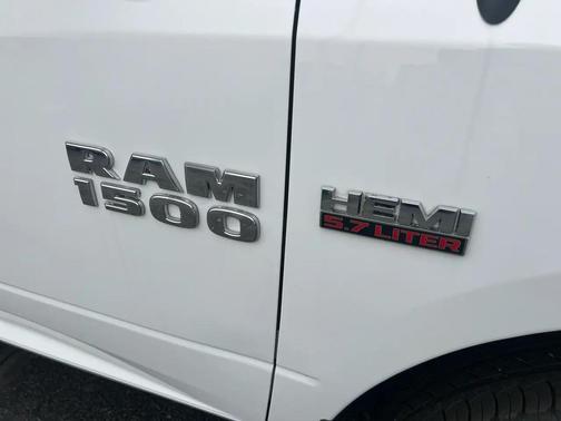 2017 RAM 1500 Express