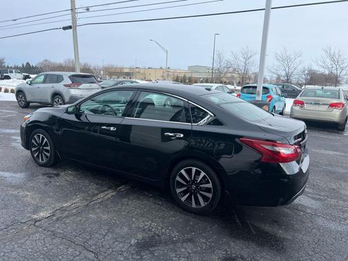 2018 Nissan Altima 2.5 SV