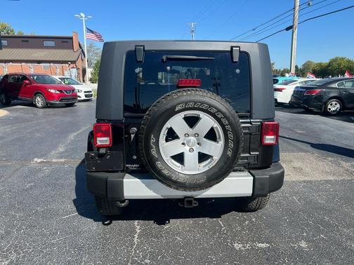 2010 Jeep Wrangler Unlimited Sahara
