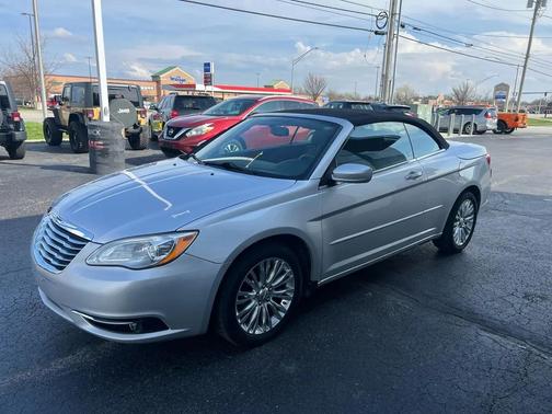 2012 Chrysler 200 Touring