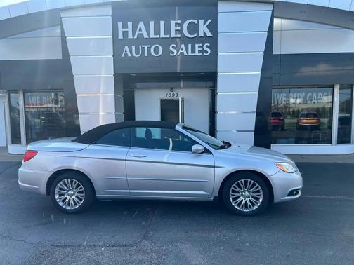 2012 Chrysler 200 Touring