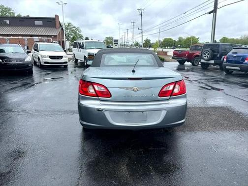 2008 Chrysler Sebring Base