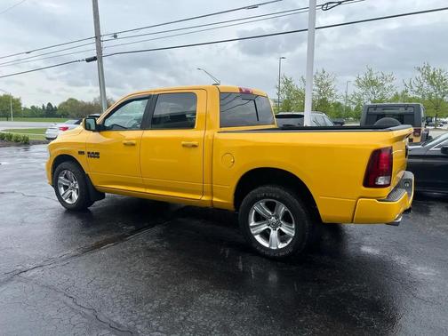 Stinger Yellow 2016 RAM 1500 Sport