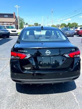2023 Nissan Versa 1.6 SV