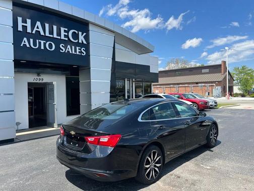 Black 2017 Chevrolet Malibu 1LT