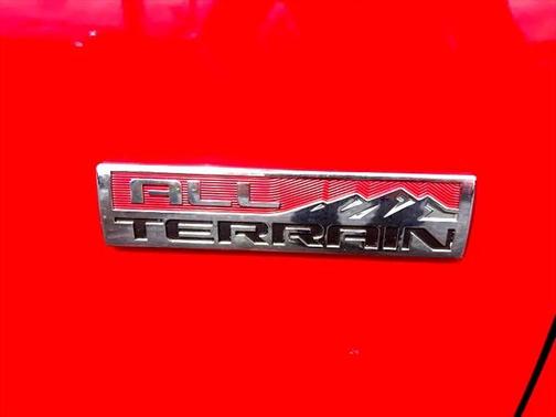 2016 GMC Canyon SLE