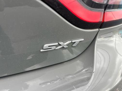 2018 Dodge Charger SXT Plus