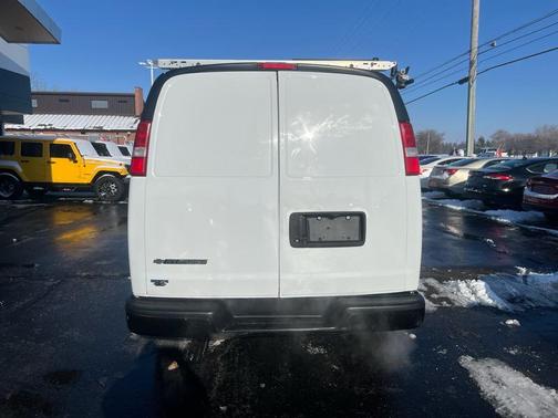 2018 Chevrolet Express 2500 Work Van