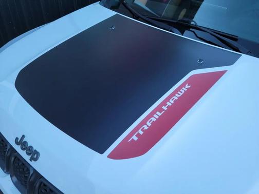 White 2024 Jeep Compass Trailhawk