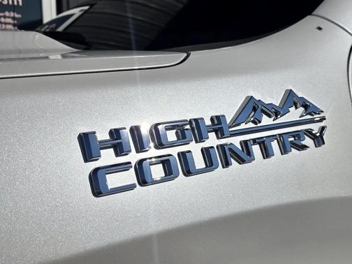 2022 Chevrolet Silverado 1500 High Country