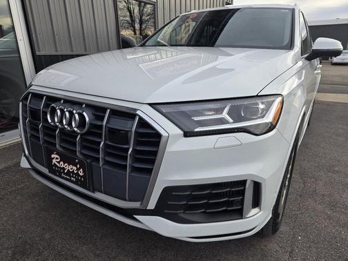2022 Audi Q7 55 Premium Plus