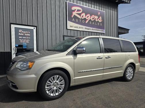 2014 Chrysler Town & Country Limited