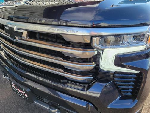 2022 Chevrolet Silverado 1500 High Country
