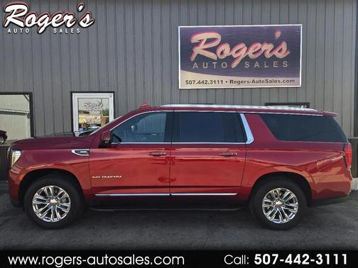 Burgundy 2023 GMC Yukon XL SLT