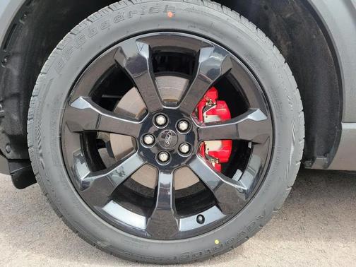 Silver 2021 Ford Explorer ST 4WD