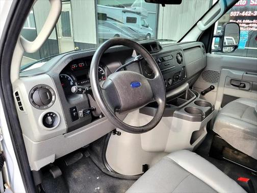 2013 Ford E250 Cargo