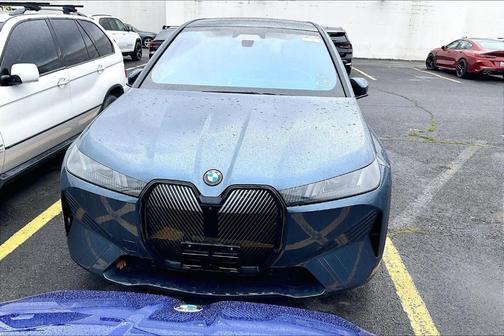 2026 BMW iX xDrive45