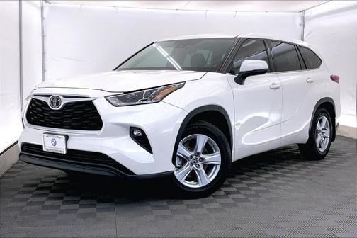 2021 Toyota Highlander LE
