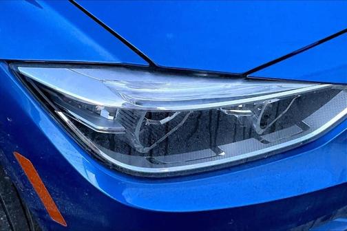 2017 BMW 330 i xDrive