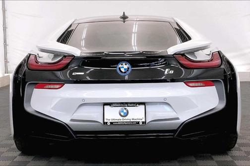 2016 BMW i8 Base