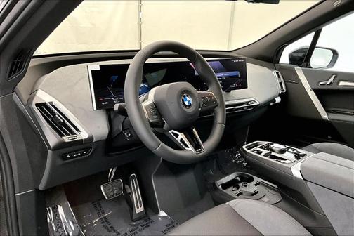 Black Sapphire Metallic 2026 BMW iX xDrive60