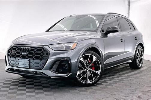 Daytona Gray Pearl Effect 2024 Audi SQ5 3.0T Prestige