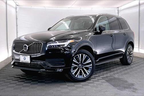 2022 Volvo XC90 T6 Momentum 6 Passenger