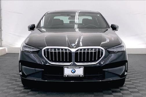 2024 BMW 530 i xDrive