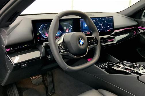 2024 BMW 530 i xDrive
