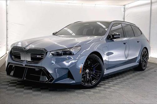 2025 BMW M5 Base
