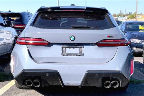 2025 BMW M5 Base