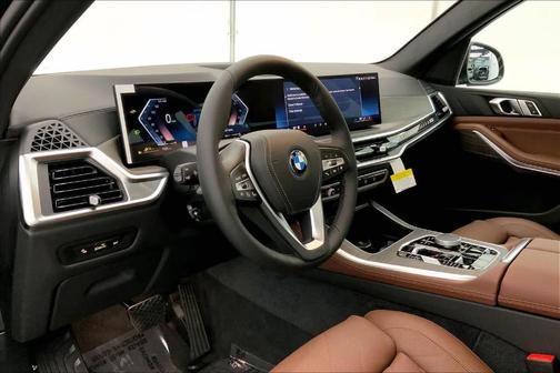 Black Sapphire Metallic 2026 BMW X5 PHEV xDrive50e