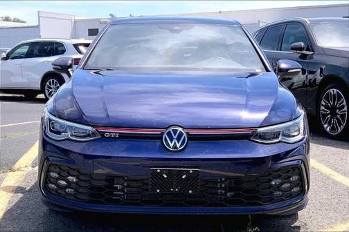 2024 Volkswagen Golf GTI 2.0T SE