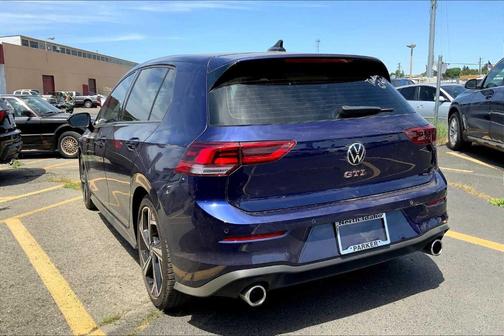 2024 Volkswagen Golf GTI 2.0T SE