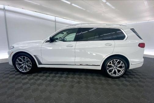 2021 BMW X7 xDrive40i