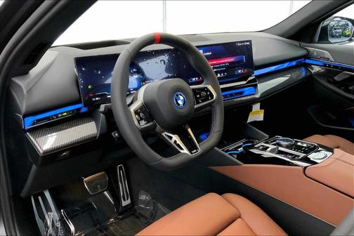 2025 BMW i5 M60