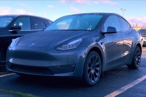 2022 Tesla Model Y Long Range
